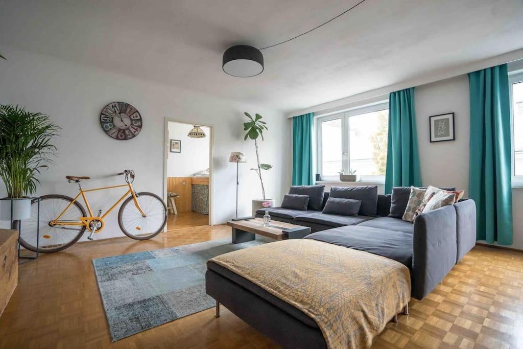 Cozy And Stylish Apartment Near Schoenbrunn Castle ウィーン エクステリア 写真