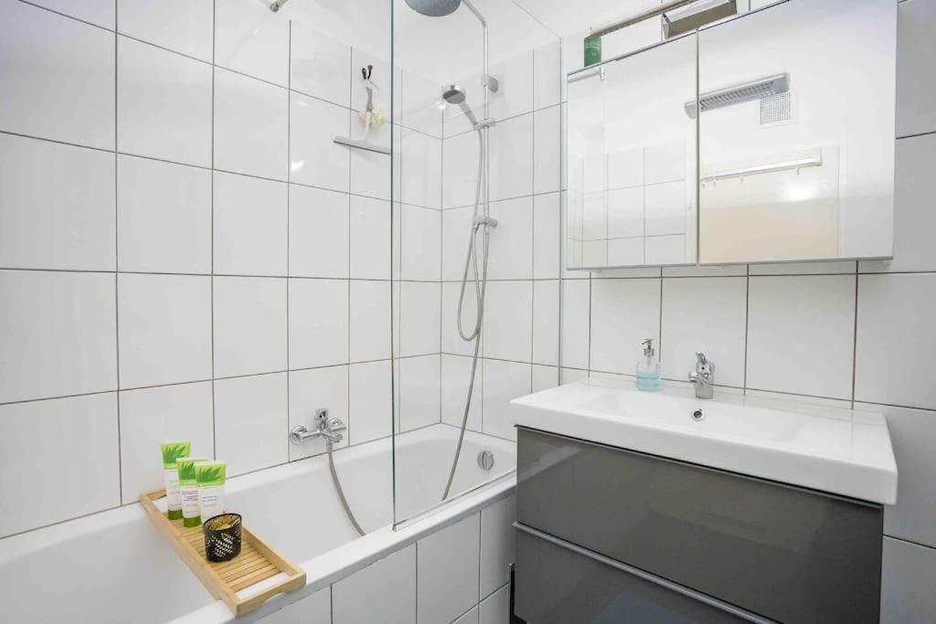 Cozy And Stylish Apartment Near Schoenbrunn Castle ウィーン エクステリア 写真