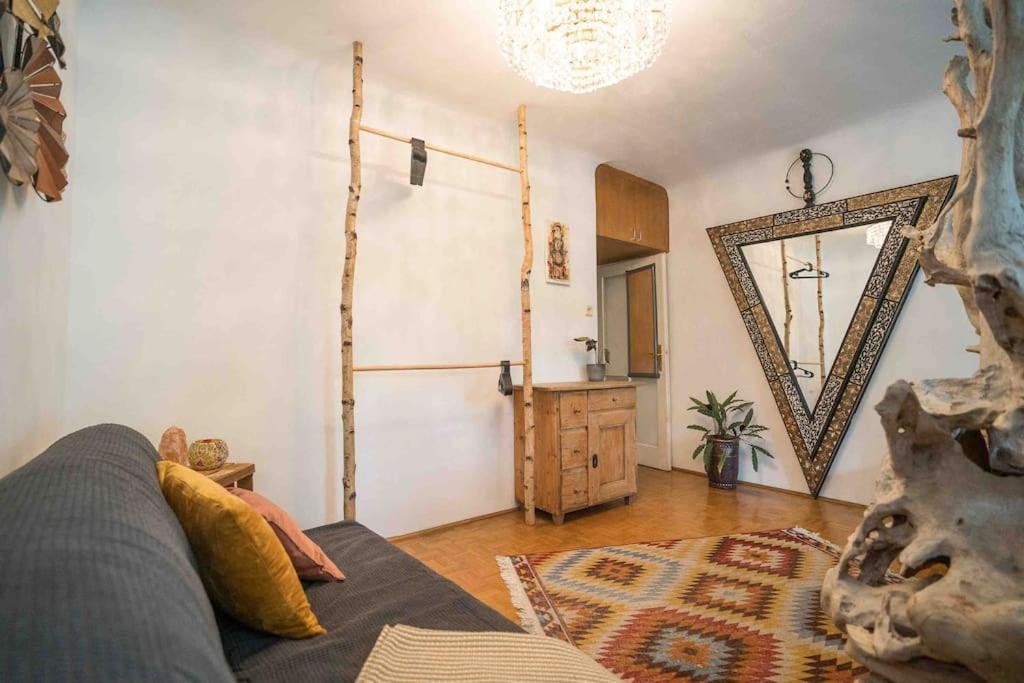 Cozy And Stylish Apartment Near Schoenbrunn Castle ウィーン エクステリア 写真