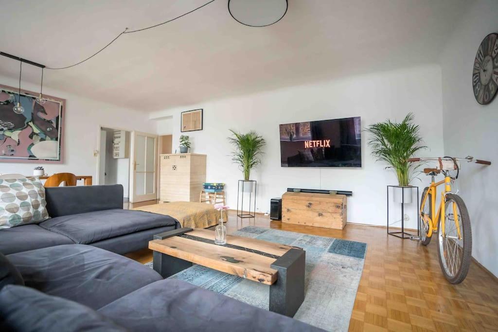 Cozy And Stylish Apartment Near Schoenbrunn Castle ウィーン エクステリア 写真